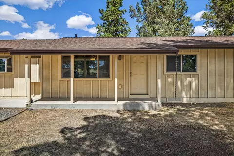 22818 Mcgrath Rd, Bend, OR 97701 photo 6