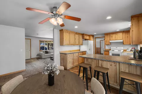 22818 Mcgrath Rd, Bend, OR 97701 photo 19