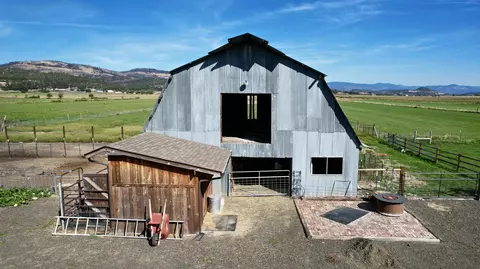2909 Ball Rd, Eagle Point, OR 97524 photo 6