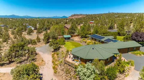 21085 Quail Ln, Bend, OR 97703 photo 34