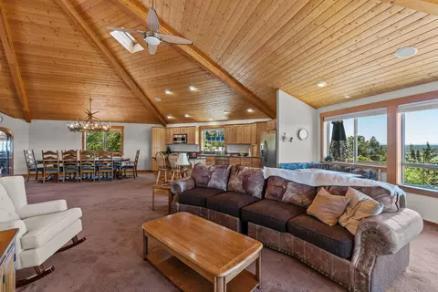 21085 Quail Ln, Bend, OR 97703 photo 14