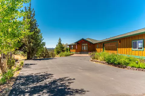 21085 Quail Ln, Bend, OR 97703 photo 6