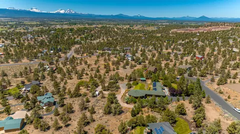21085 Quail Ln, Bend, OR 97703 photo 46