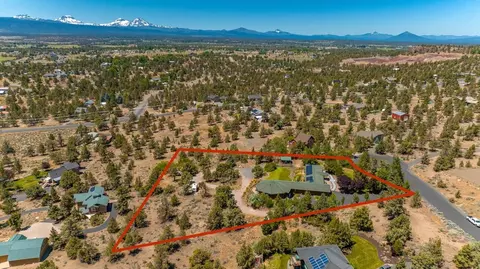 21085 Quail Ln, Bend, OR 97703 photo 5