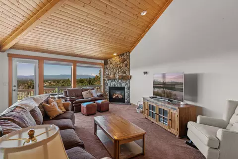 21085 Quail Ln, Bend, OR 97703 photo 10