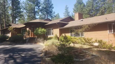 60305 Woodside Rd, Bend, OR 97702