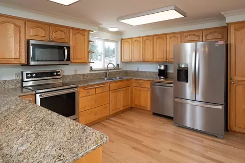 6940 SW Badger Rd, Terrebonne, OR 97760