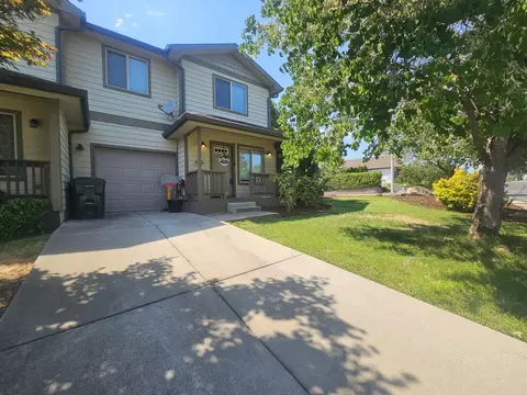 253 Northview Dr, Eagle Point, OR 97524