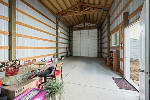 Other - 16676 Mcclintock Pl, La Pine, OR 97739 photo 7 of 9