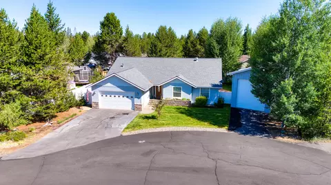View/Area - 16676 Mcclintock Pl, La Pine, OR 97739 photo 1 of 6