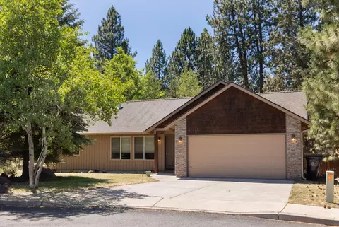 61215 Bighorn Ct, Bend, OR 97702