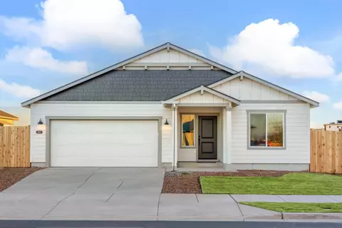 1476 NW Willow Parkway Rd #132, Madras, OR 97741