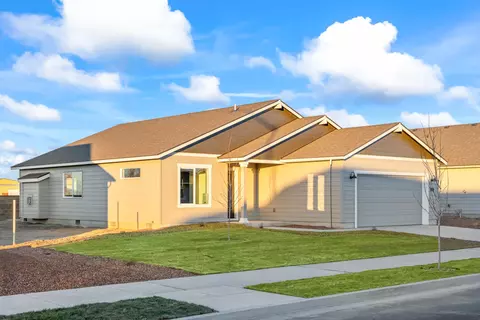 1447 NW Willow Parkway Rd #138, Madras, OR 97741