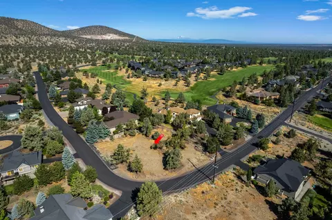1937 Turnstone Rd, Redmond, OR 97756