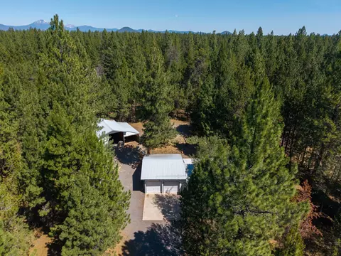 15660 Woodgreen Ct, La Pine, OR 97739 photo 32