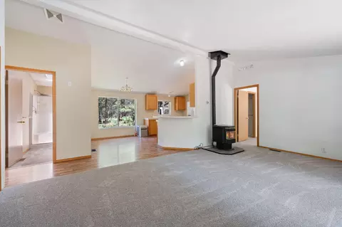 15660 Woodgreen Ct, La Pine, OR 97739 photo 7