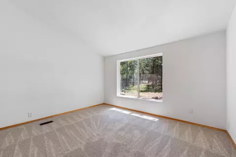 15660 Woodgreen Ct, La Pine, OR 97739 photo 18