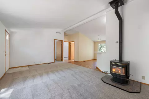 15660 Woodgreen Ct, La Pine, OR 97739 photo 8