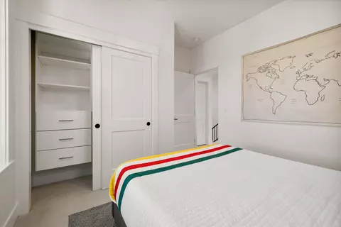 Bedroom - 1181 NW Singleton Pl, Bend, OR 97703 photo 4 of 4