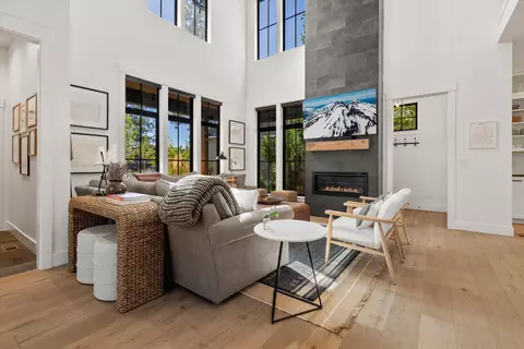 Living - 1181 NW Singleton Pl, Bend, OR 97703 photo 1 of 4