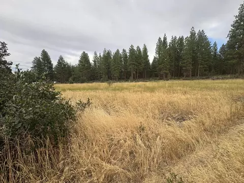 24703 5th St, Sprague River, OR 97639