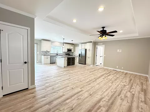 61170 Chuckanut Dr, Bend, OR 97702 photo 6