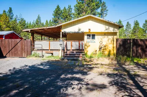 52195 Elderberry Ln, La Pine, OR 97739 photo 3
