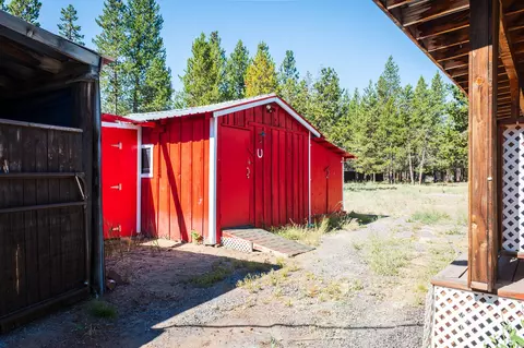 52195 Elderberry Ln, La Pine, OR 97739 photo 40