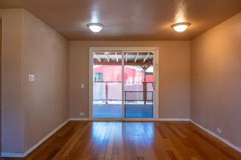 52195 Elderberry Ln, La Pine, OR 97739 photo 6