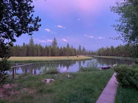 View/Area - 56514 Eclipse Dr, Bend, OR 97707 photo 8 of 8