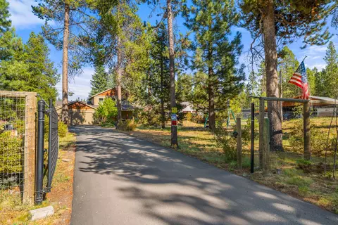 Exterior - 56514 Eclipse Dr, Bend, OR 97707 photo 1 of 7