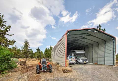 Exterior - 65043 85th St, Bend, OR 97703 photo 9 of 10