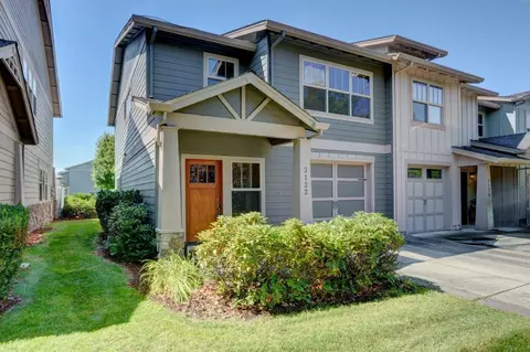 3122 Alameda St, Medford, OR 97504