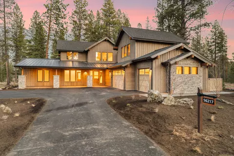 56217 Rockcress Ln #445, Bend, OR 97707