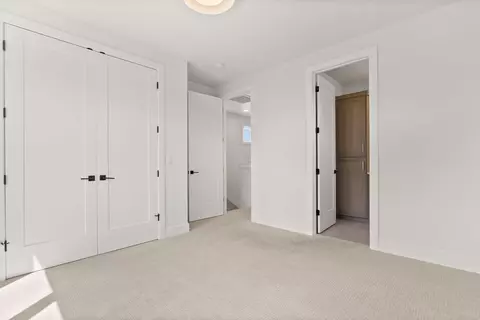 Bedroom - 61309 Howe Way, Bend, OR 97702 photo 5 of 5