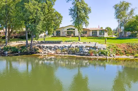 962 Auby Way, Grants Pass, OR 97527