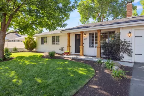 4601 Sturdivant Ave, Klamath Falls, OR 97603