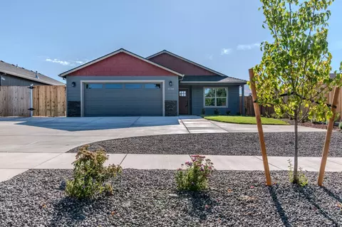 3738 Springbrook Rd, Medford, OR 97504
