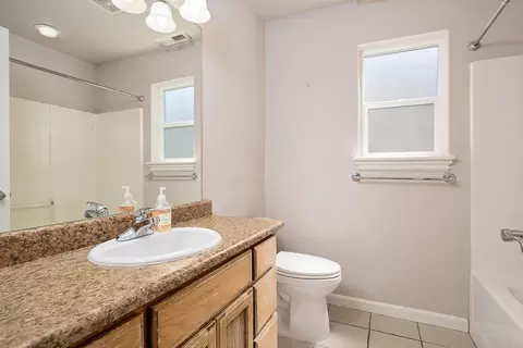 Bath - 624 Sheffield Dr, Eagle Point, OR 97524 photo 2 of 2