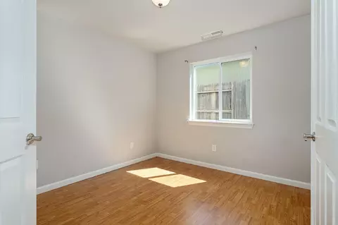 Bedroom - 624 Sheffield Dr, Eagle Point, OR 97524 photo 1 of 3