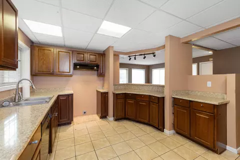 2252 Table Rock Rd #SPC 93, Medford, OR 97501