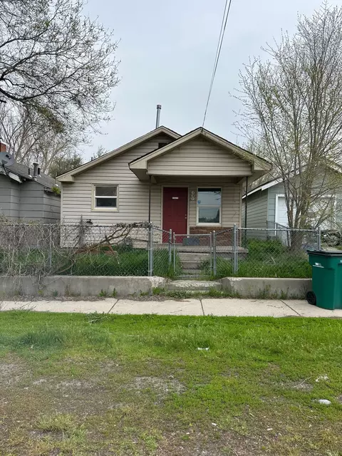 337 Martin St, Klamath Falls, OR 97601