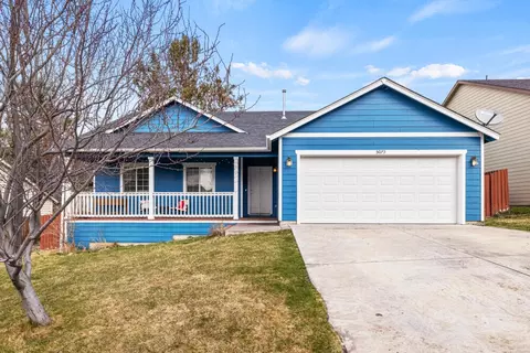 5075 Lyptus Ln, Klamath Falls, OR 97601