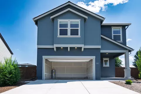Exterior - 3829 Pointer Dr, Klamath Falls, OR 97603 photo 3 of 4