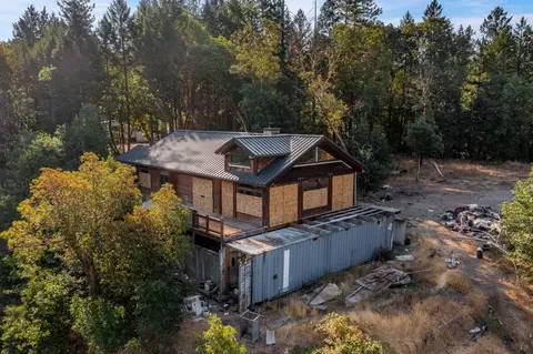 280 Kerby Mainline Rd, Kerby, OR 97531