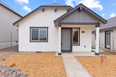 4034 SW Obsidian Pl #192, Redmond, OR 97756