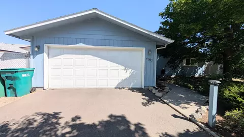 4965 Laurelwood Dr, Klamath Falls, OR 97603