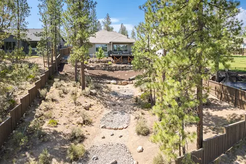 1433 NW Ochoa Dr, Bend, OR 97703 photo 52