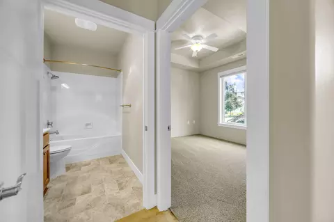 Entry Way - 1167 Boulder Ridge St, Central Point, OR 97502 photo 1 of 2
