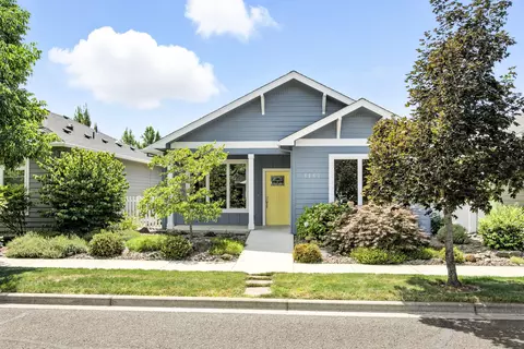 1167 Boulder Ridge St, Central Point, OR 97502